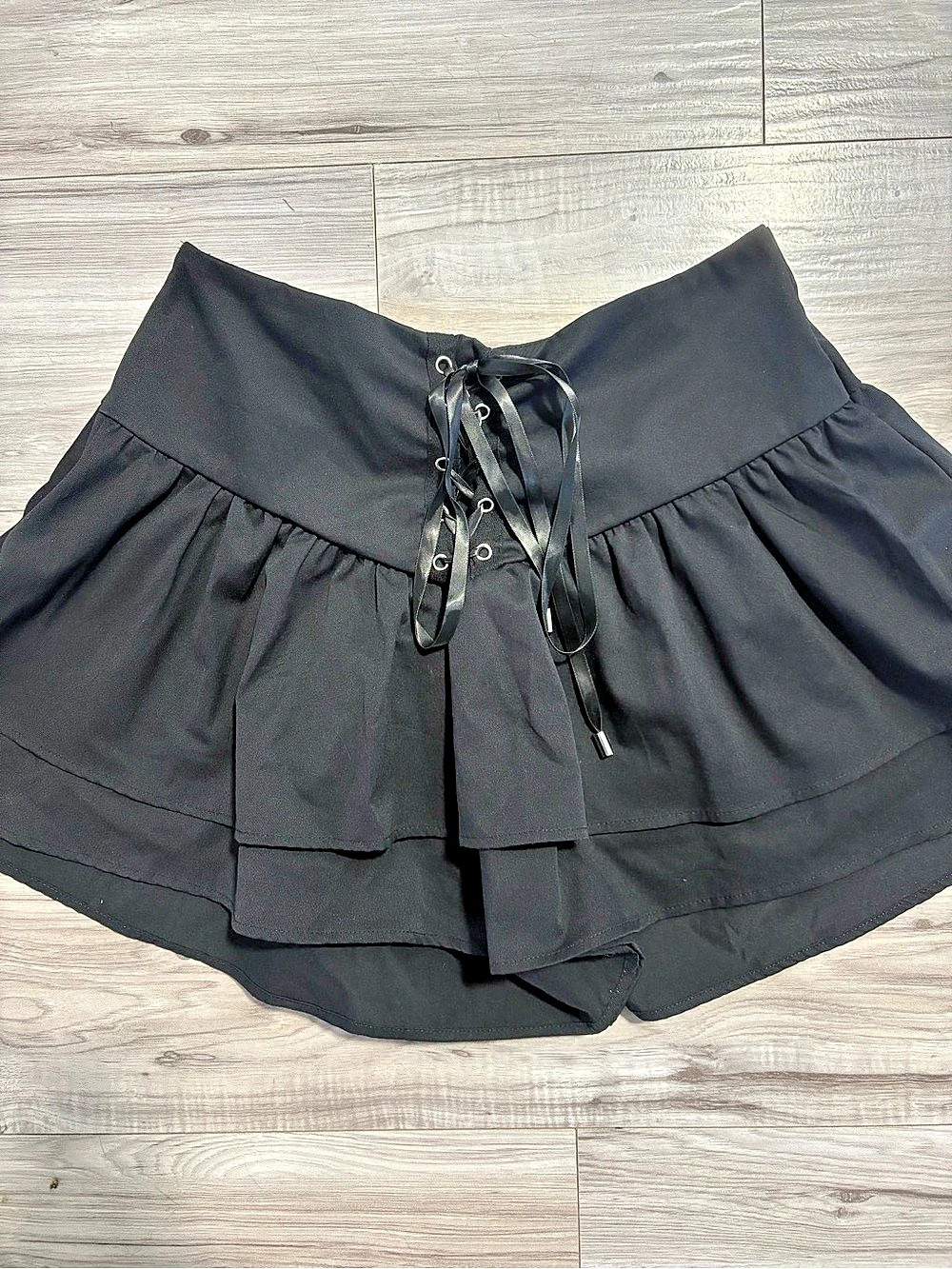 Women's Black Lace-Up Layered Mini Skirt Like New